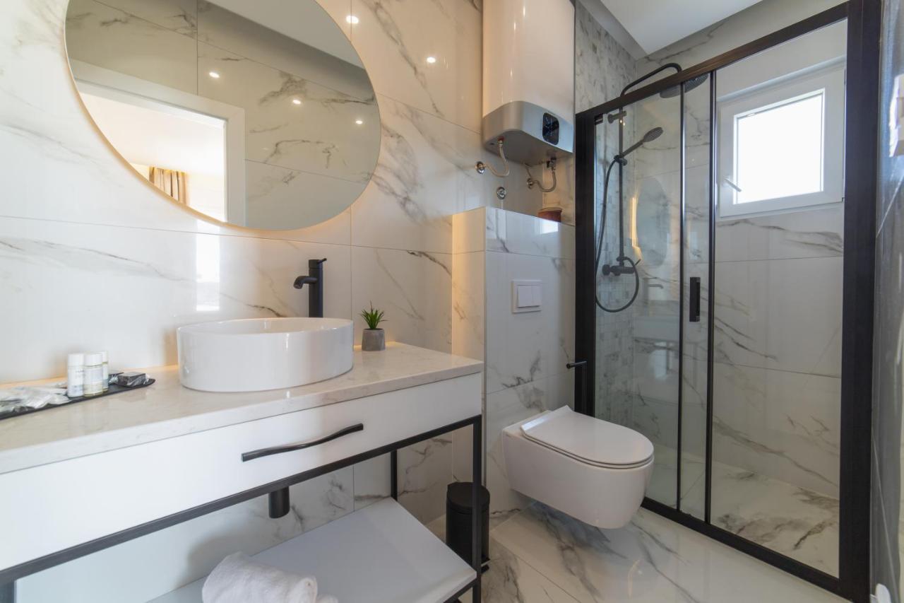 Apartman Blue Wave Трогир Екстериор снимка