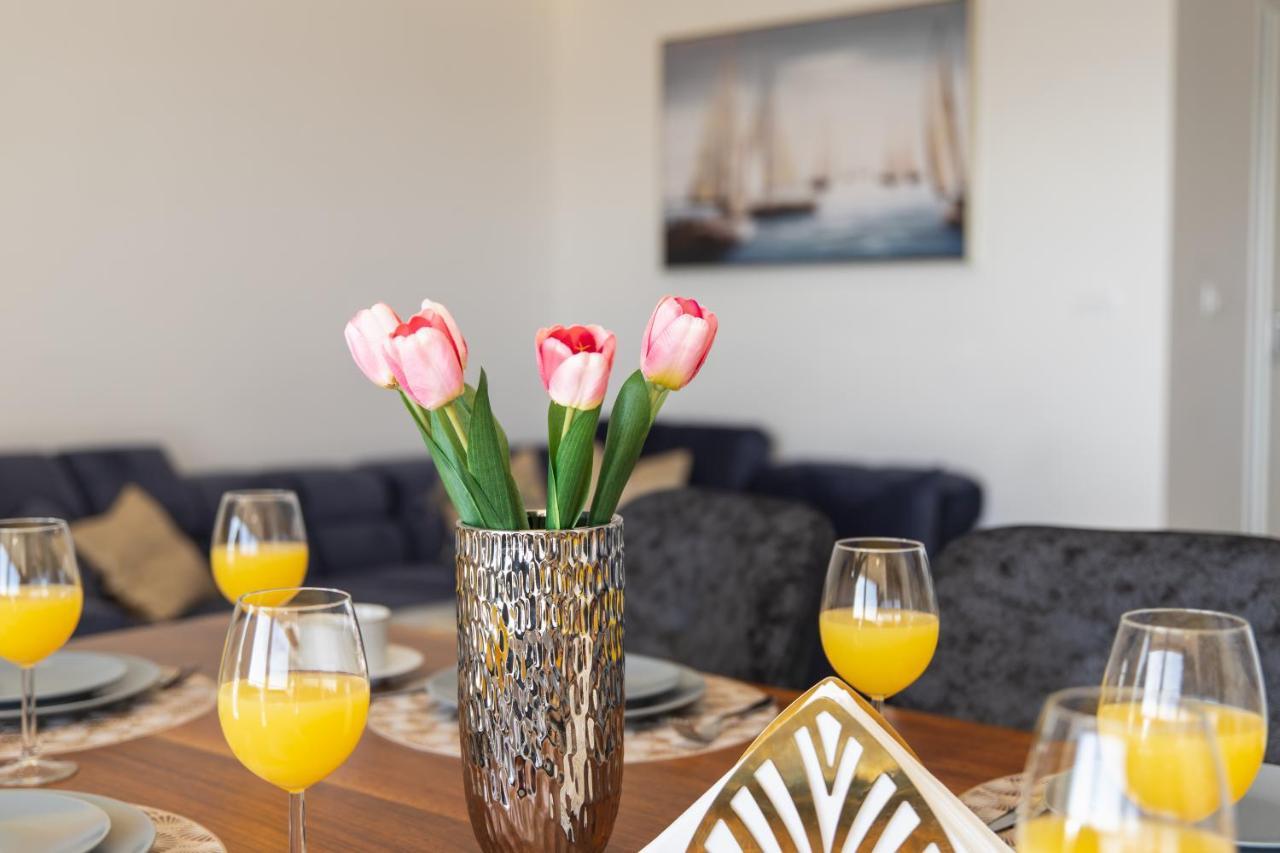 Apartman Blue Wave Трогир Екстериор снимка